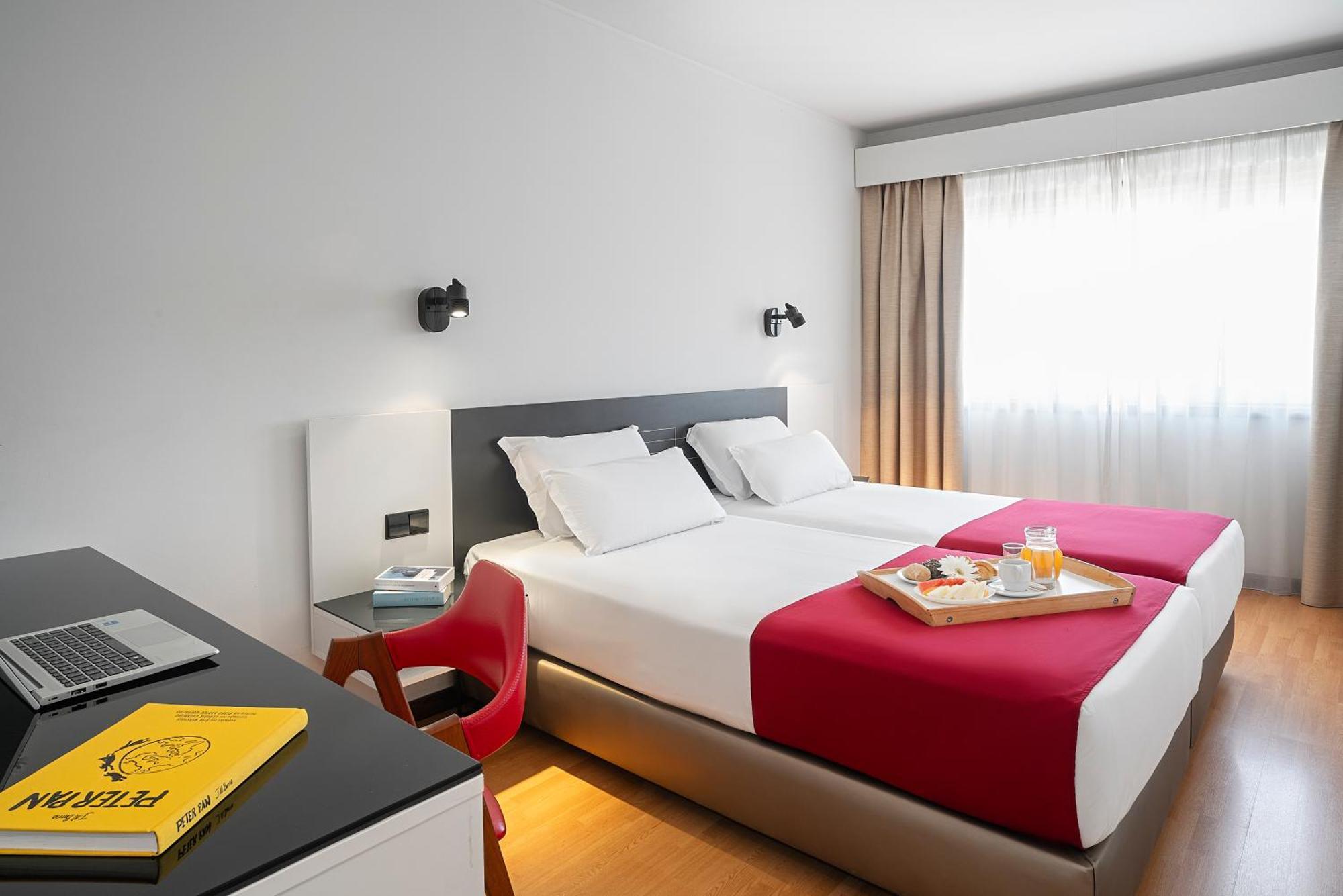 Hotel Amadeos - Matosinhos - Porto Экстерьер фото