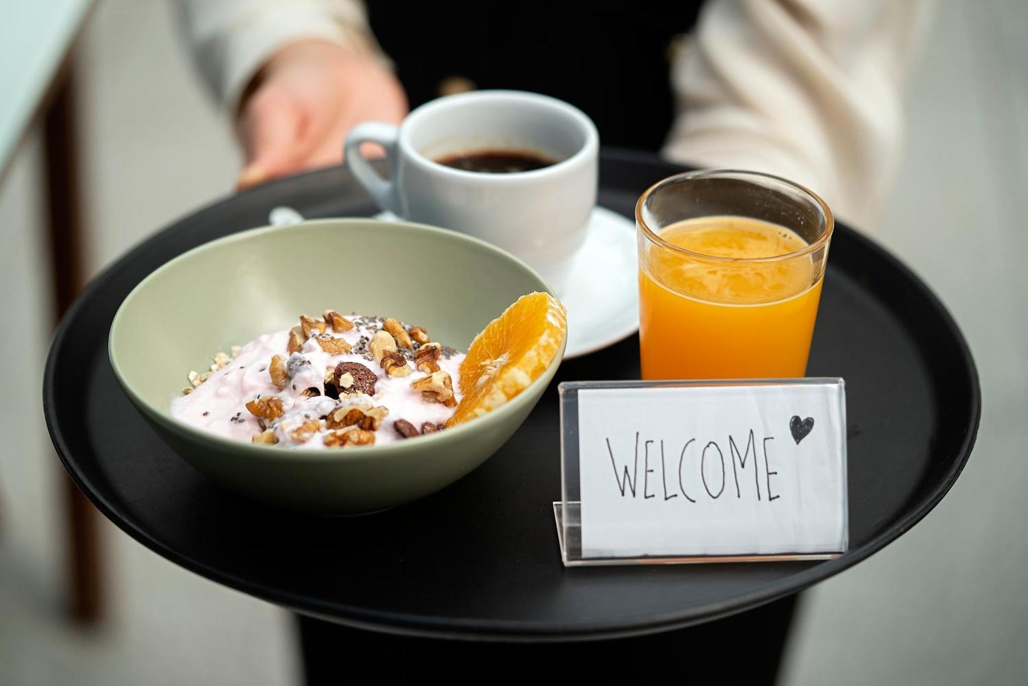 Hotel Amadeos - Matosinhos - Porto Экстерьер фото