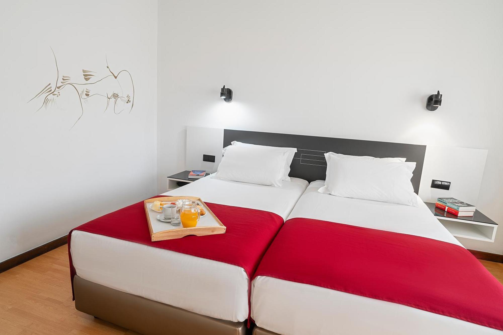 Hotel Amadeos - Matosinhos - Porto Экстерьер фото