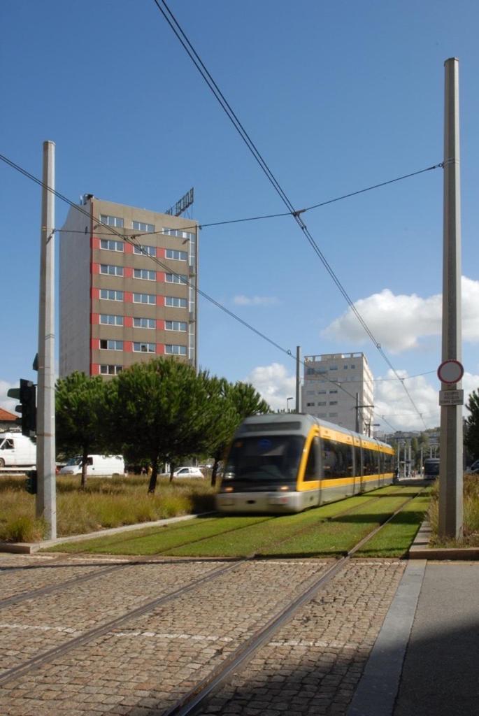 Hotel Amadeos - Matosinhos - Porto Экстерьер фото