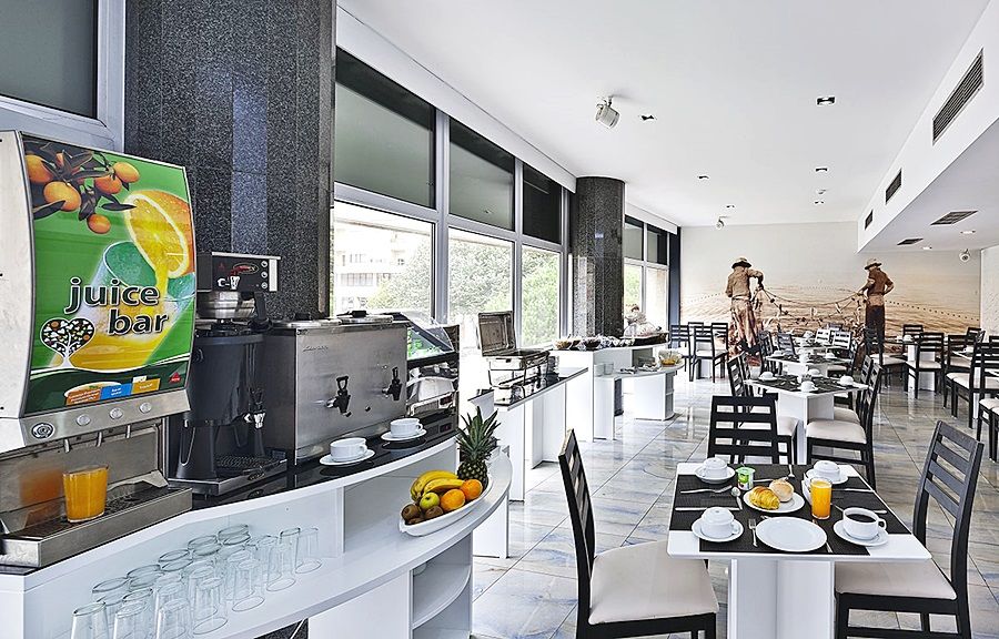 Hotel Amadeos - Matosinhos - Porto Экстерьер фото