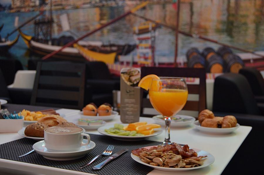 Hotel Amadeos - Matosinhos - Porto Экстерьер фото
