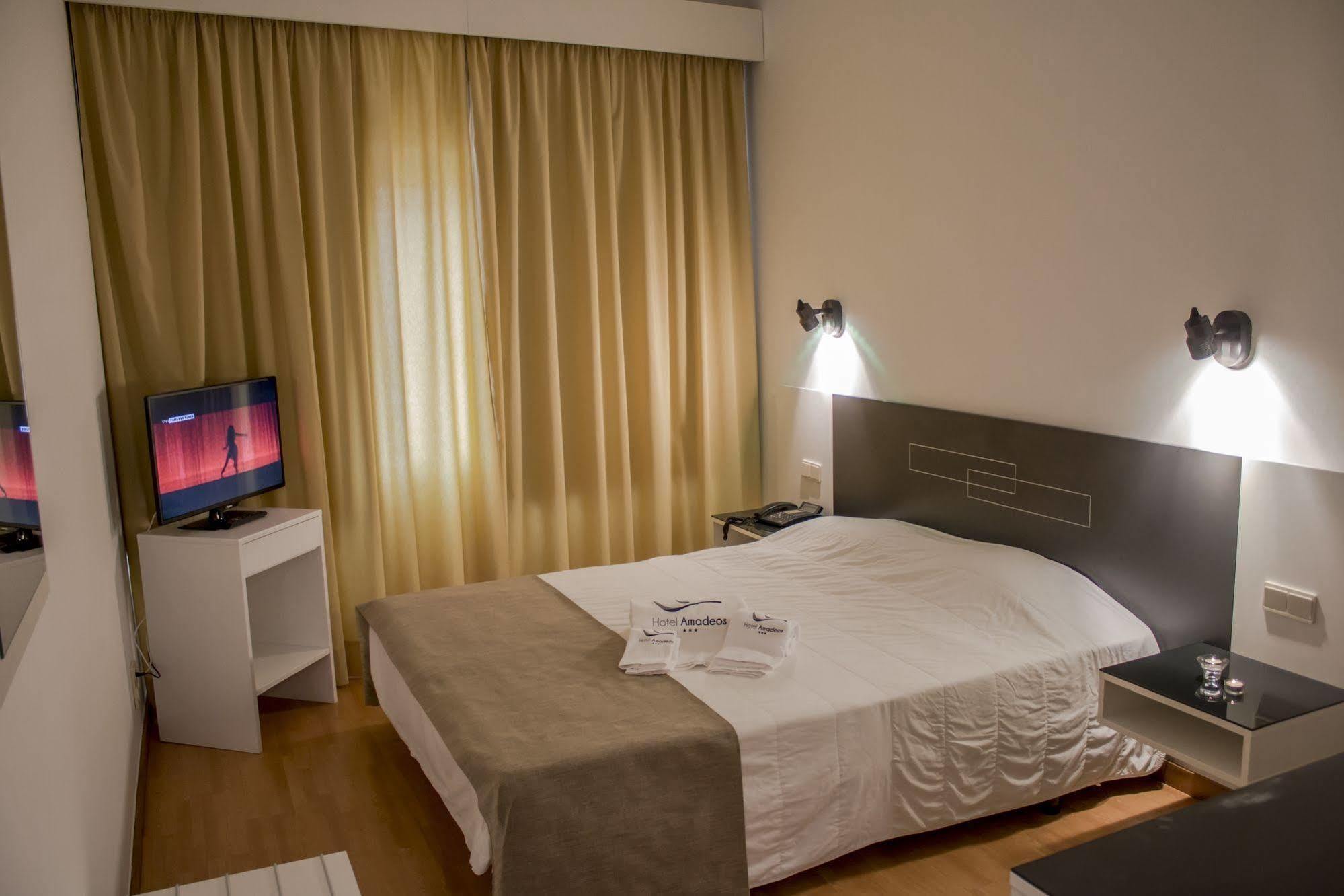 Hotel Amadeos - Matosinhos - Porto Экстерьер фото