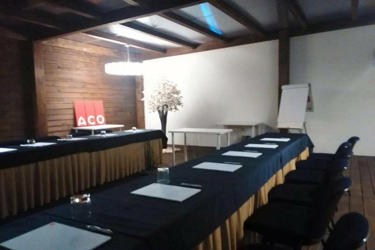 Hotel Amadeos - Matosinhos - Porto Экстерьер фото